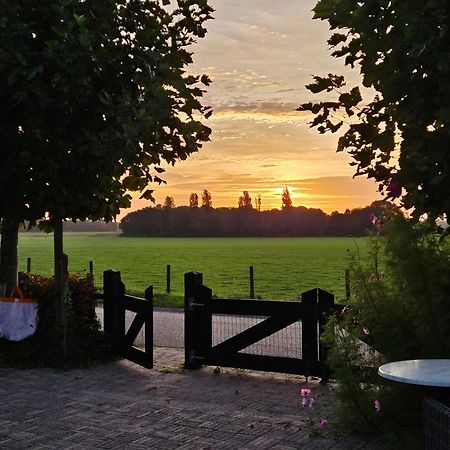 Logement Hellevoetsluis Esterno foto