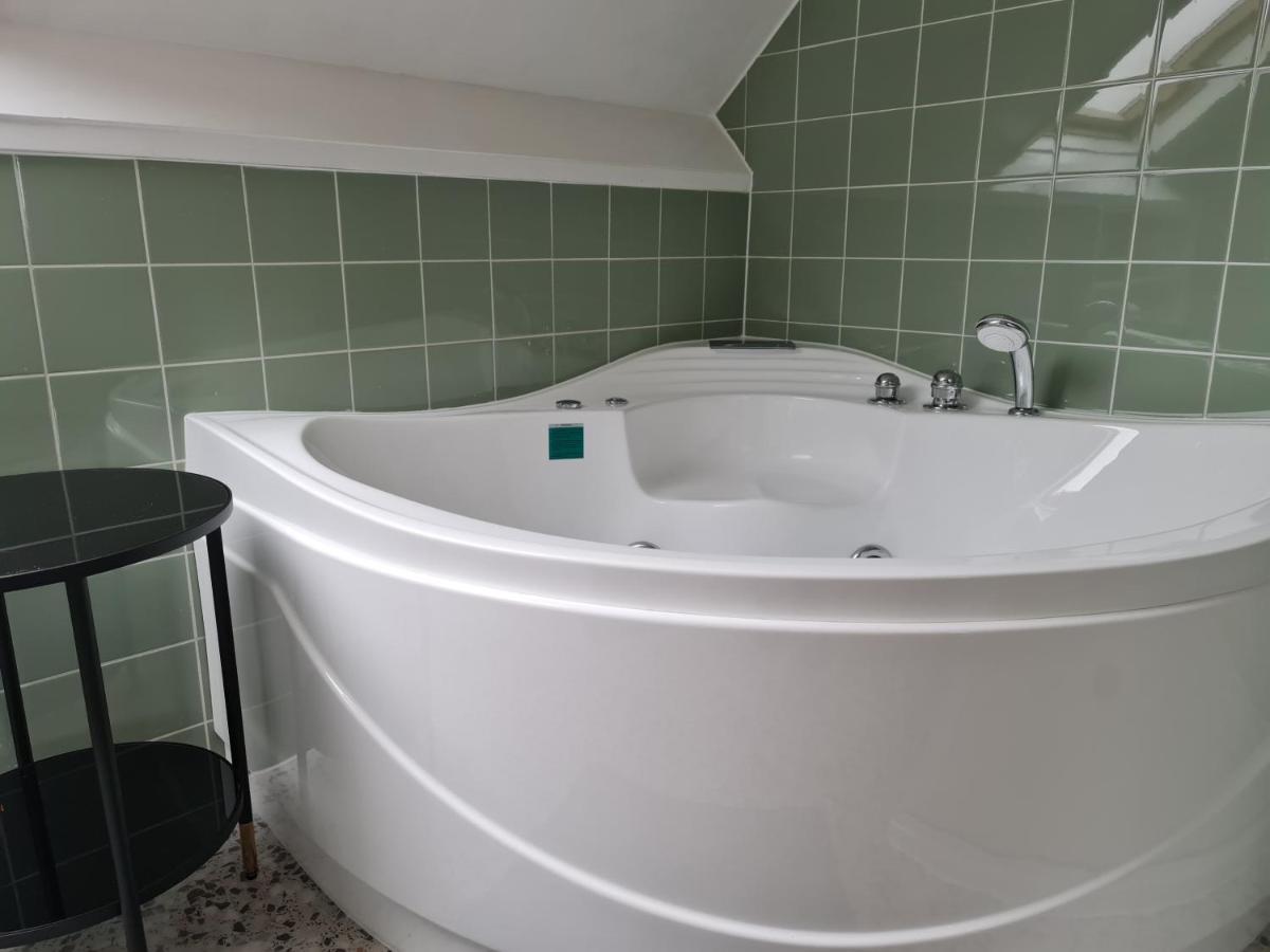 Logement Hellevoetsluis Esterno foto
